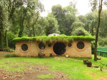 VENTA CASA TIPO HOBBIT AL NORTE DE CUERNAVACA V408