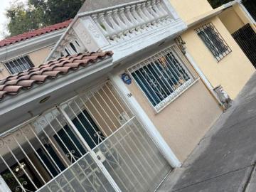 VENTA CASA UNIDAD HABITACIONAL EN SAN PEDRO MÁRTIR