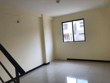 VENTA CASA VILLA CLUB ETAPA OMEGA Esquinero