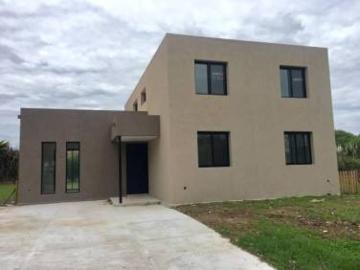 VENTA CASA VILLANUEVA, SAN ISIDRO LABRADOR a ESTRENAR