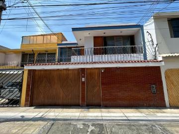 VENTA CASA 02 PISOS + AZOTEA EN URB. JARDINES VIRU BELLAVISTA
