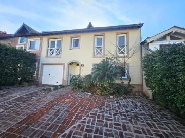 Venta Casa 24 años 3 dormitorios, 174m2, La Rabida 2400, La Candelaria. San Isidro | Inmuebles Clarín