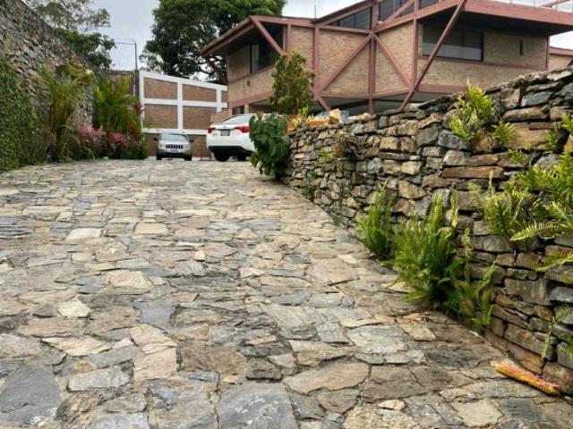 Venta Casa 260 M2 El Cují, San Antonio de los Altos