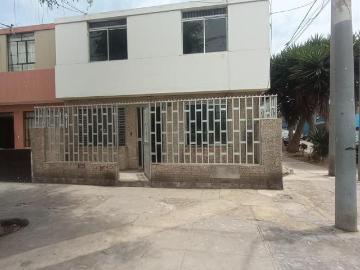 VENTA CASA 2 PISOS EN BELLAVISTA