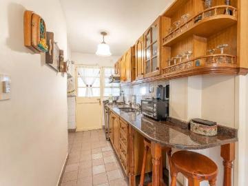 Venta Casa 3 dormitorios 22 años, 77m2, 1 cochera, Gral. Donato Álvarez 300, Moron | Inmuebles Clarín