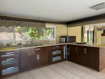 Venta Casa 3 dormitorios, 400m2, 1 cochera, Del Palenque 700, Barrio Parque Leloir | Inmuebles Clarín