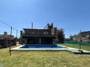 Venta Casa 3 dormitorios 8 años, 1 cochera, 160m2, Tierra Sueños 3 Armstron 2800 Sector A, Roldan | Inmuebles Clarín