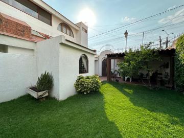 VENTA CASA 3 RECÁMARAS UBICADA CAMINO REAL A CHOLULA,PUEBLA