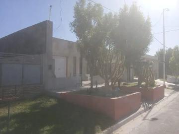 Venta Casa 4 años 2 dormitorios, 203m2, Norte, Venezuela 1300 piso 1, San Benito | Inmuebles Clarín