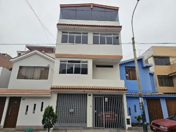 VENTA CASA 4 PISOS A.C. 292.71m2 URB. HONOR Y LEALTAD SURCO