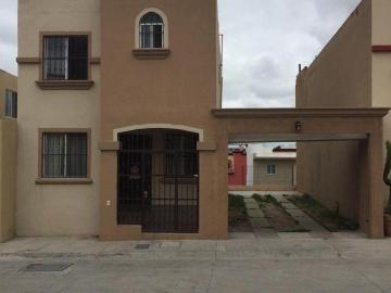 VENTA | CASA 4R EN JARDINES DE LA MISION EN COLINAS DE CALIFORNIA