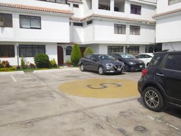 venta chalet monterrico