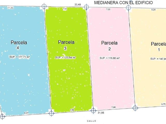 VENTA DE 4 PARCELAS URBANAS PARA VIVIENDA ADOSADA Y EN BLOQUE