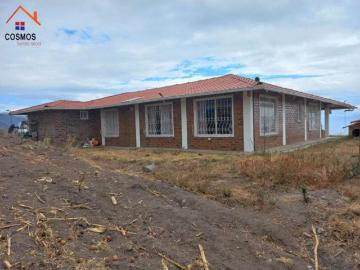 Venta de 5.5 hect?reas con casa e invernaderos en Tumbabiro, Urcuqui Finca en Venta en Urcuquí