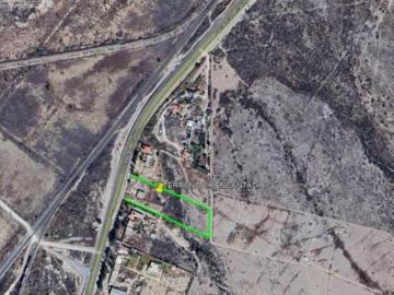 VENTA DE TERRENO A PIE DE CARRETERA
