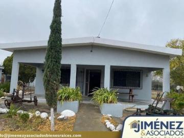 Venta de Terreno con Casa de Campo, Los Ramones