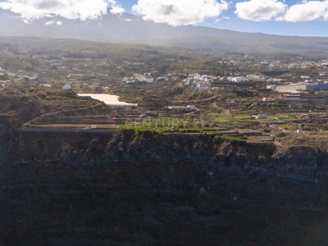 VENTA DE TERRENO CON CASA SANTO DOMINGO LA GUANCHA