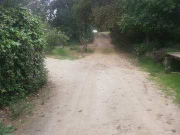Venta de terreno con casas
