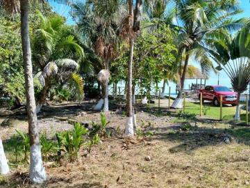 VENTA DE TERRENO CON ORILLA DE PLAYA EN CALDERITAS