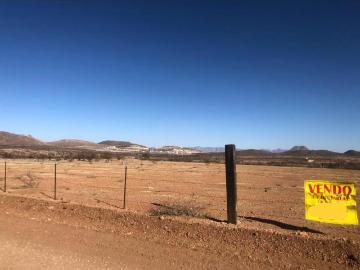 VENTA DE TERRENO EN CALLE PRINCIPAL PASANDO URN