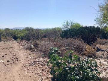VENTA DE TERRENO EN COLON 1,800 M2 SERVICIOS A PIE DE CALLE