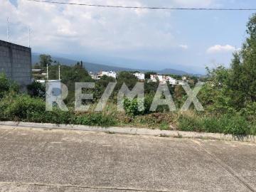 Venta de terreno en Fracc. Loma Sol, Cuernavaca, Morelos. Clave 5542