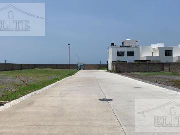 VENTA DE TERRENO EN LOMAS DEL SOL CON ACCESO AL MAR