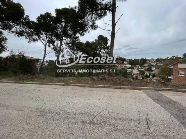 Venta de terreno en Vallirana VISTAS Y SOL