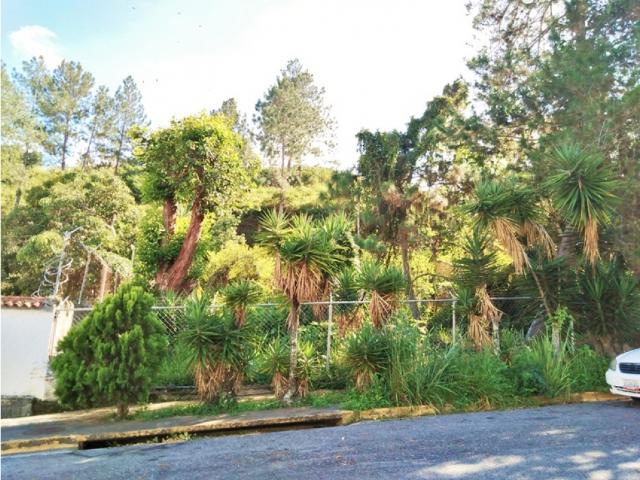 Venta de Terreno Residencial en Piedra Azul Baruta /#LA