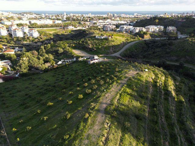 Venta de Terreno Urbano en la zona Coto Sierrezuela Mijas