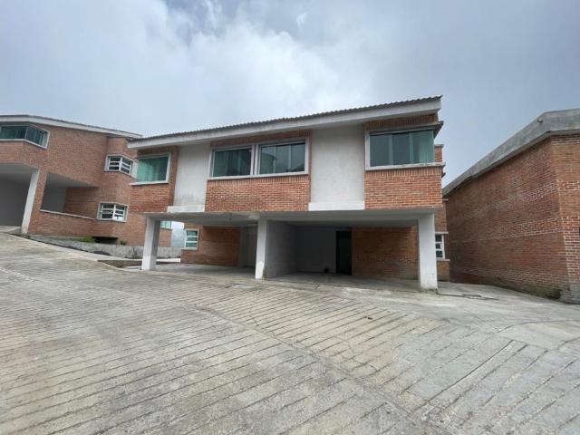 Venta de Town House en el Retiro