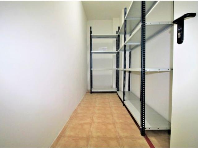 Venta de trasteros en calle Zazuar Nº6 y alquiler tambien