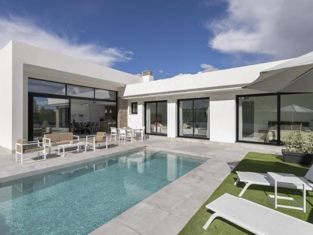 Venta de villa en Calasparra, de 119m2 con 3 dormitorios y 2 baños