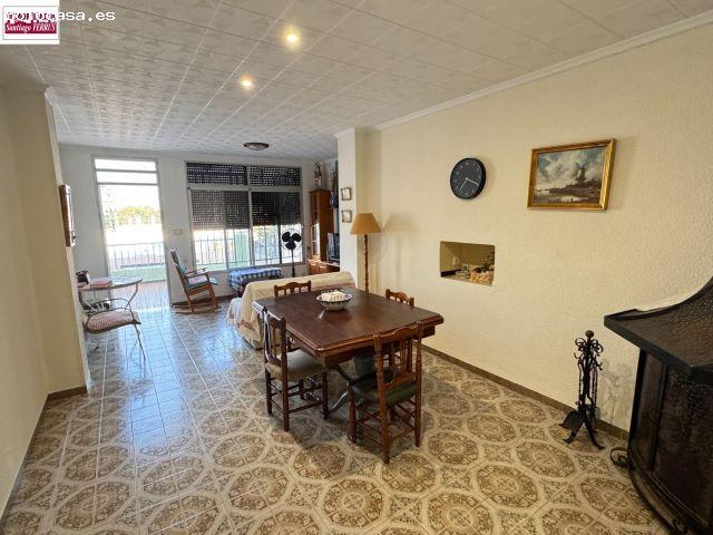 VENTA DE VIVIENDA UNIFAMILIAR EN COLONIA SANTA ANA EN BENIFAIO VALENCIA