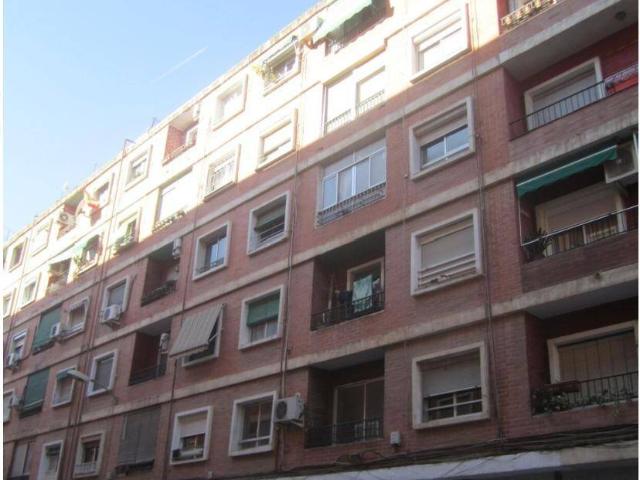 Venta de vivienda en zona Orriols