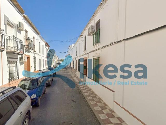 Venta de vivienda en Almonte. Activo inmobiliario SIN POSESIÓN, NO VISITABLE