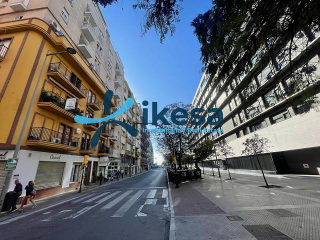 Venta de Vivienda en Av. De Italia, Huelva