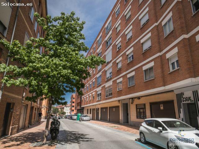 Venta de vivienda en C/ Alfonso de Montalvo 7