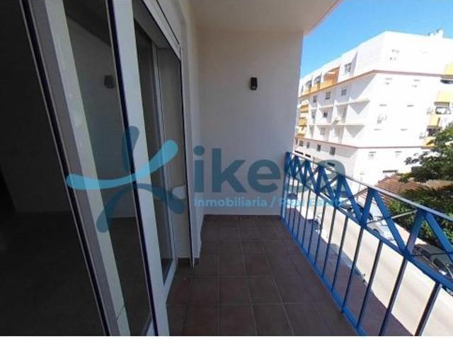 Venta de vivienda en Estepona, Málaga. Activo Inmobiliario Sin Posesión, VIVIENDA ALQUILADA, IDEAL P