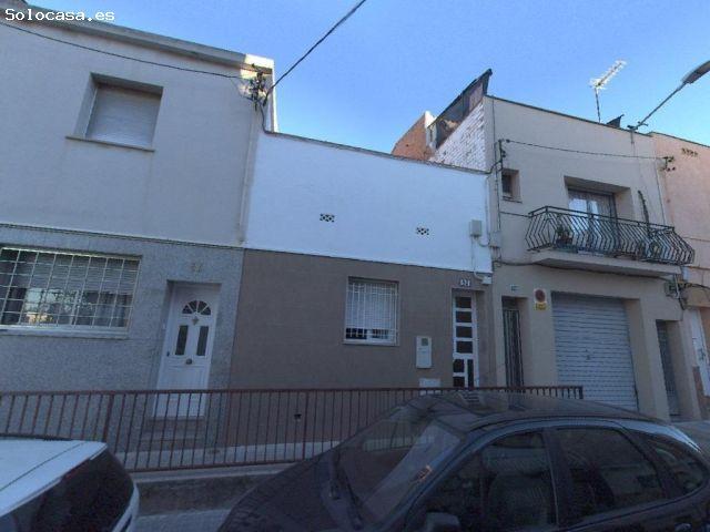 Venta de Adosado Sin Posesión en Sabadell