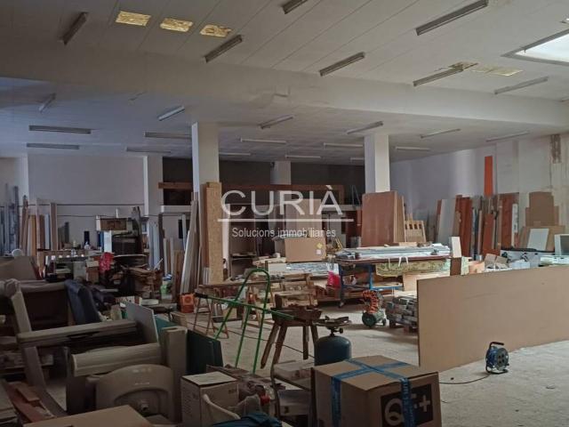 Venta de almacén en Lleida Capital