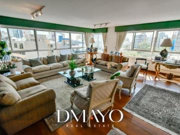 Venta de Amplio Departamento Dúplex, cerca al malecón Miraflores