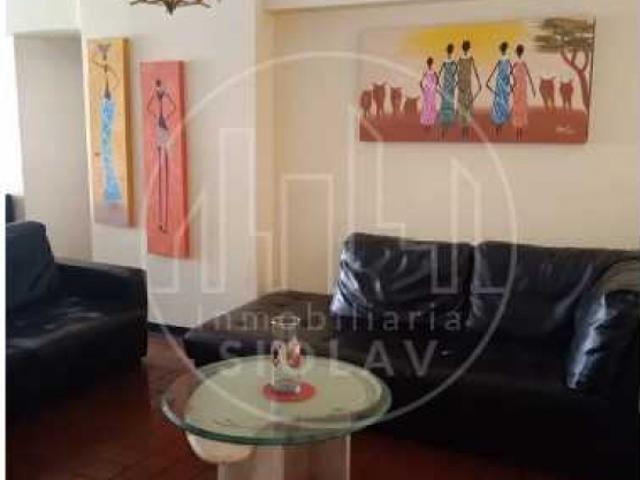 Venta de apartamento de 97,68 m2 en la Urb. Altagracia