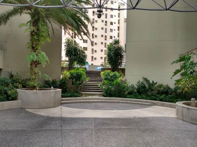 Venta de apartamento en Terrazas del Avila Con Terraza