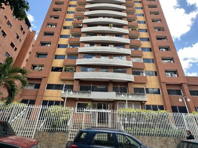 Venta de Apartamento en Bello Monte, 158245YM 75m2/2H/2B/1PE
