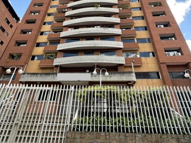 Venta de Apartamento en Bello Monte, 158246YM 75m2/2H/2B/1PE