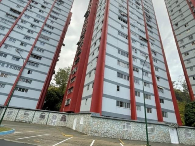 VENTA DE APARTAMENTO EN CARICUAO UD4