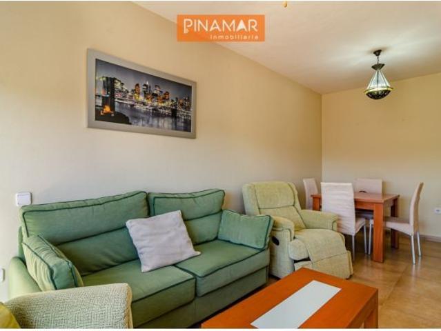 Venta de apartamento en Cobatillas con trastero