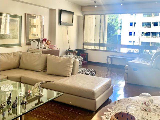 VENTA DE APARTAMENTO EN EL CIGARRAL 146 M2 2H+S/2B+S/2PE/1M RD
