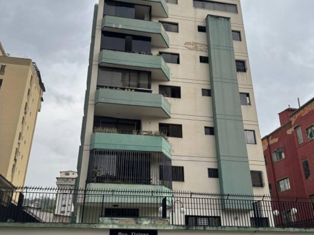VENTA DE APARTAMENTO EN LAS ACACIAS